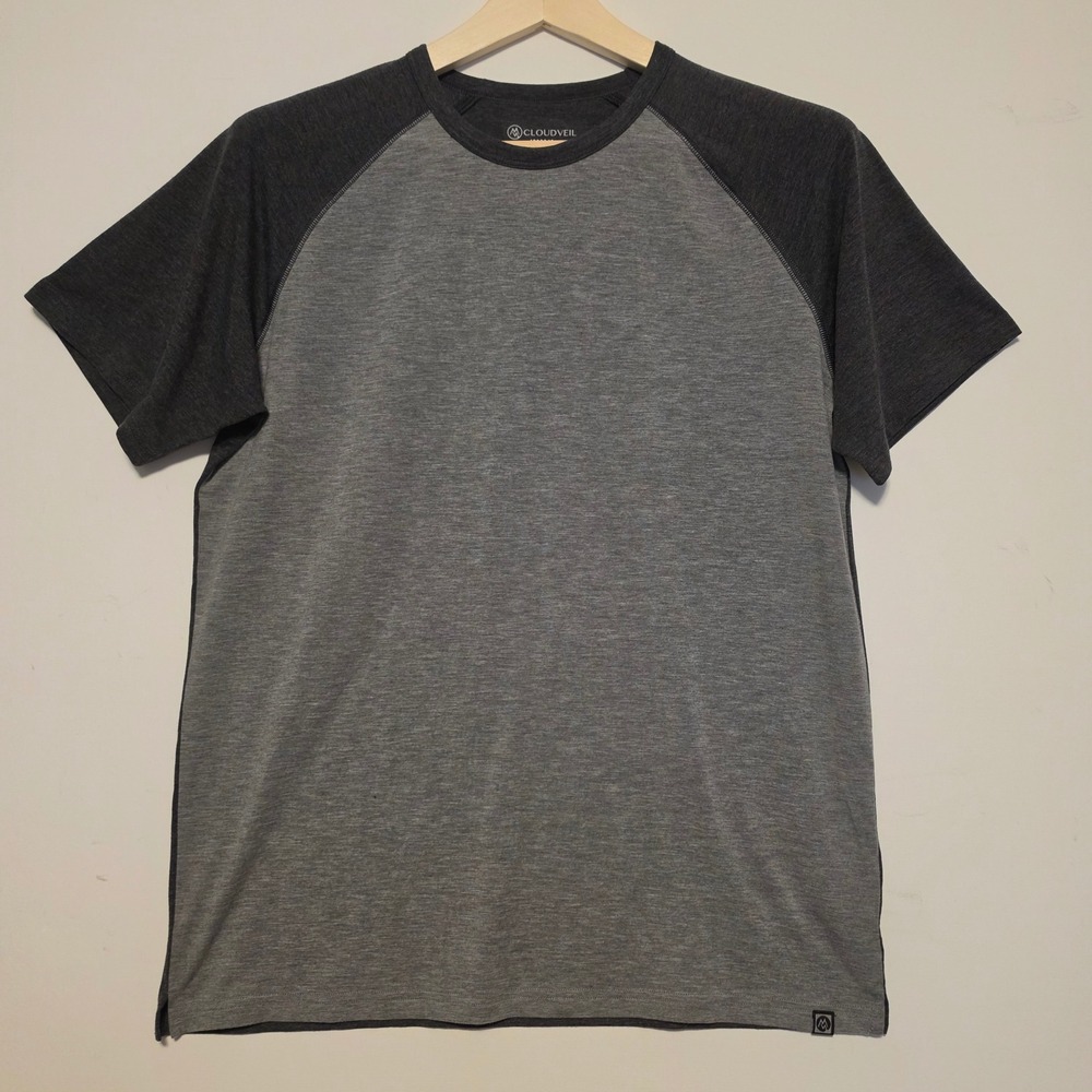 Cloudveil Raglan Two Tone Heather Grey Short Sleeve Tee Shirt Size Small